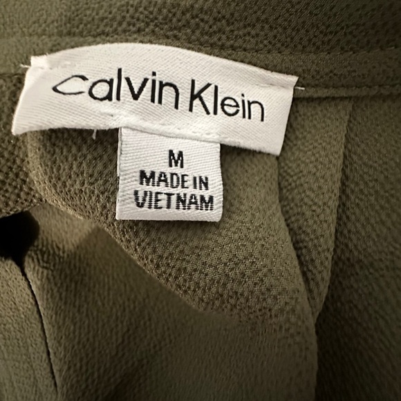 🛍️ Calvin Klein green top Size M - Picture 5 of 5